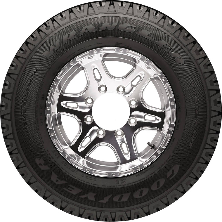 Goodyear P235/70R16 TrailMark