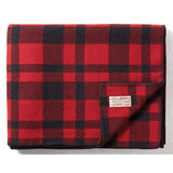 Filson Mackinaw Blanket – Red/Black